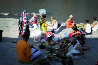 सोह्र श्राद्ध शुरु, पितृको सम्झना गरिँदै