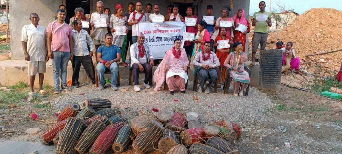 स्थानीय तहले नै दिन थाले मादल, टेम्को, ढोलक र दमाहा बनाउने तालिम 